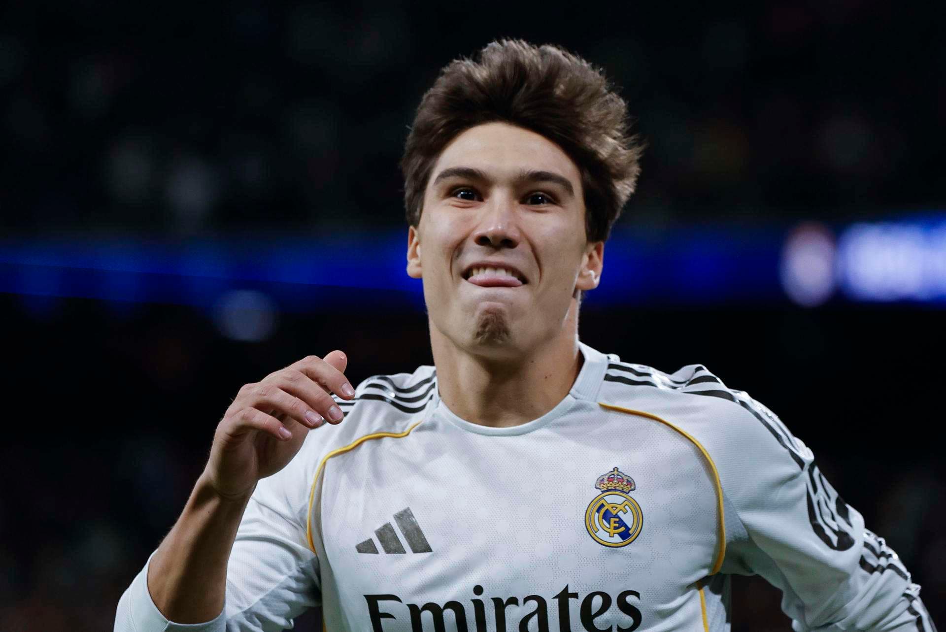 Arbeloa apuesta por Gonzalo ante la ausencia de Mbappé