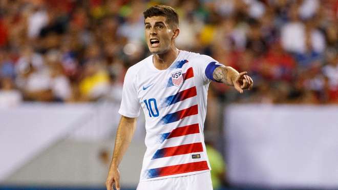 Christian Pulisic jugando para EE.UU