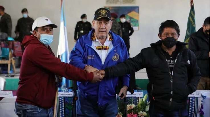 Giammattei advierte a alcaldes «por colaborar con enfrentamiento entre Ixtahuacán y Nahualá»