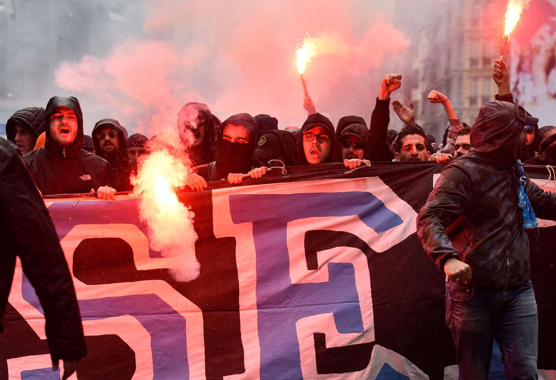 Ultras del Olympique de Marsella, en una foto de archivo en 2018. EFE/MIGUEL TOÑA