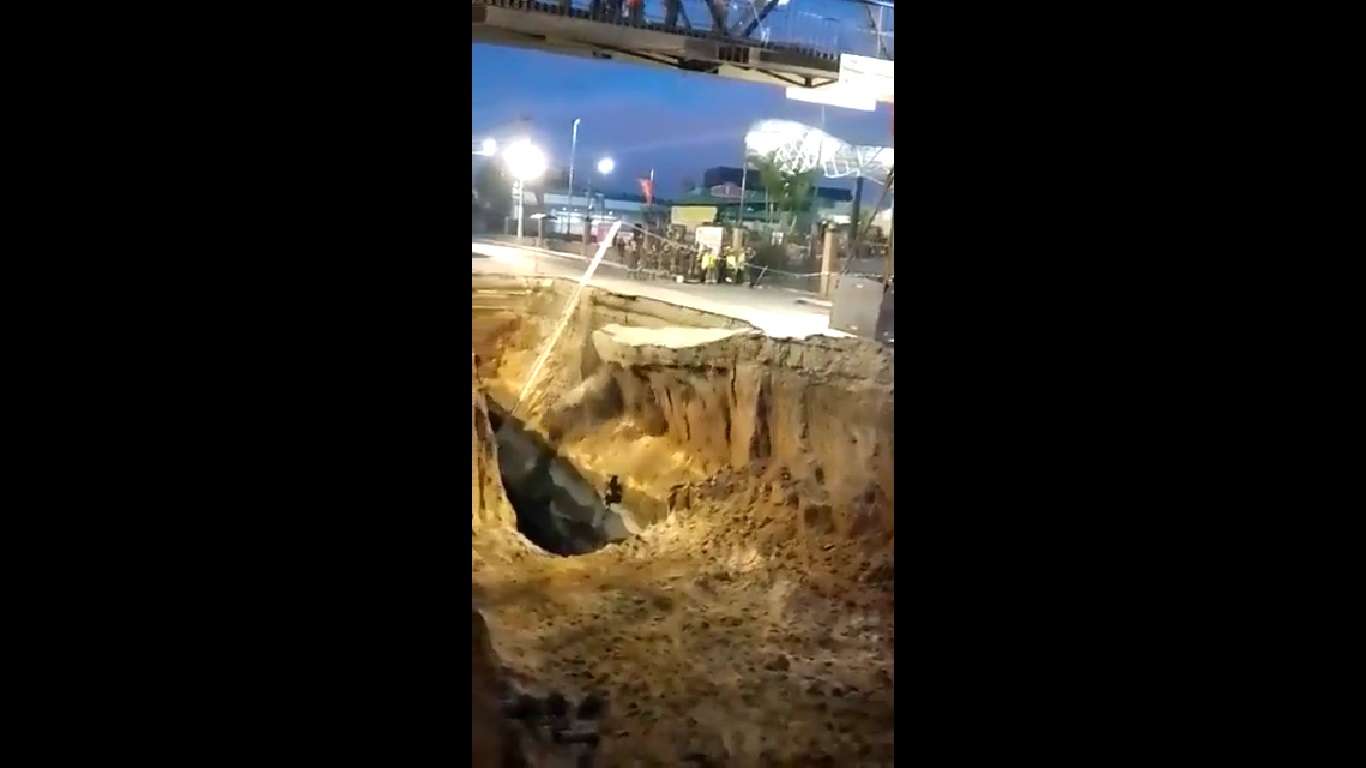VIDEO | Captan cómo uno de los hundimientos de Villa Nueva se hace más grande