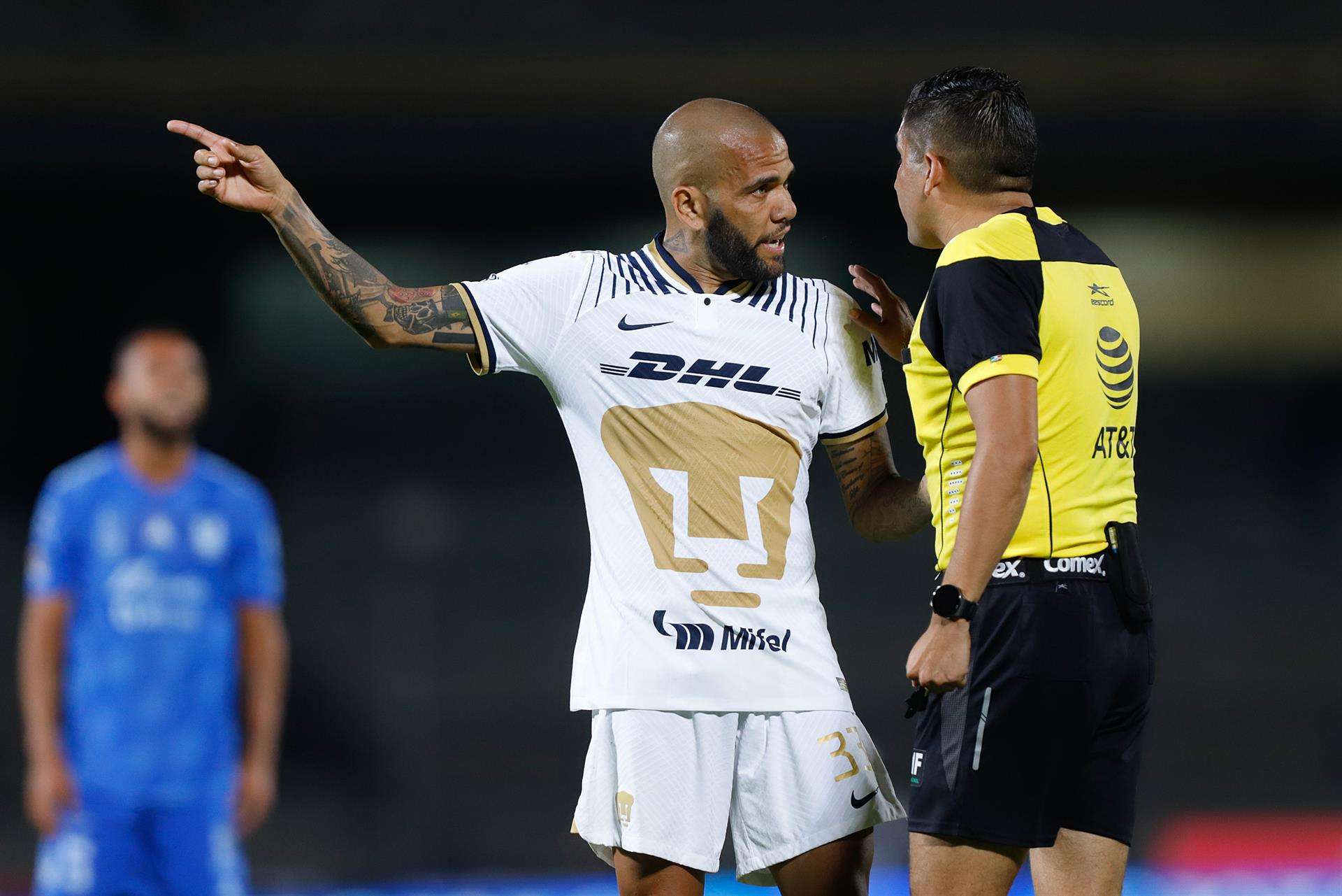 Dani Alves Pumas UNAM
