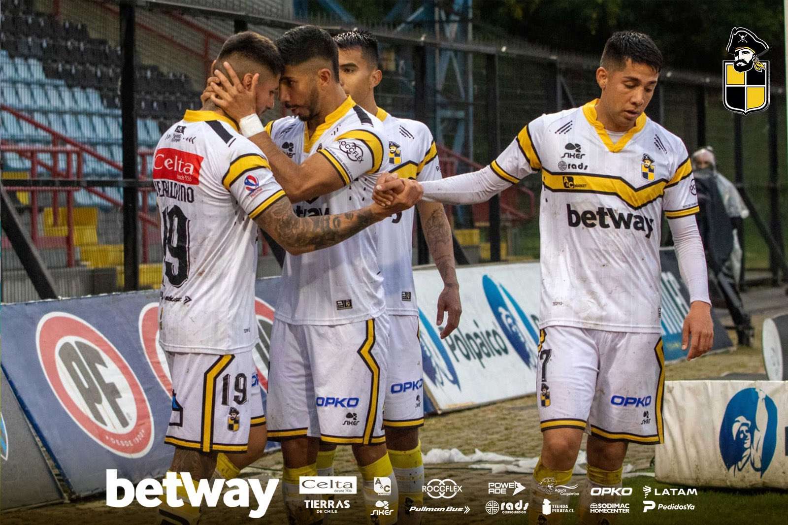 Coquimbo Unido y Gerardo Gordillo ganan y sueñan con salvar categoría