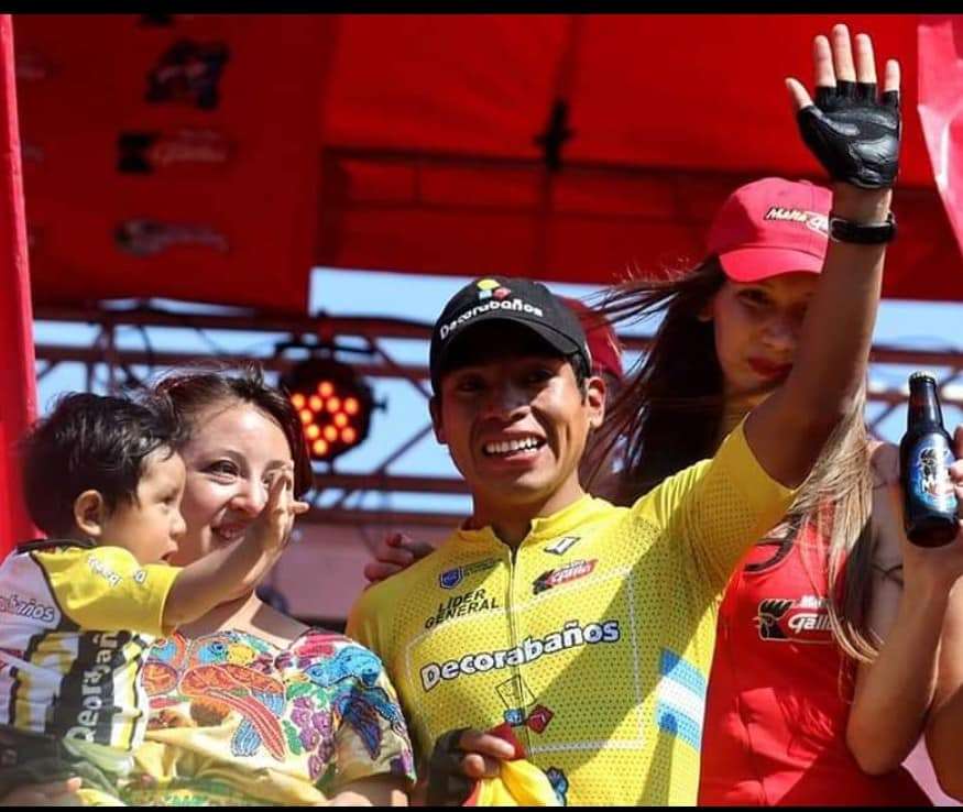 Alfredo Ajpacajá Decorabaos