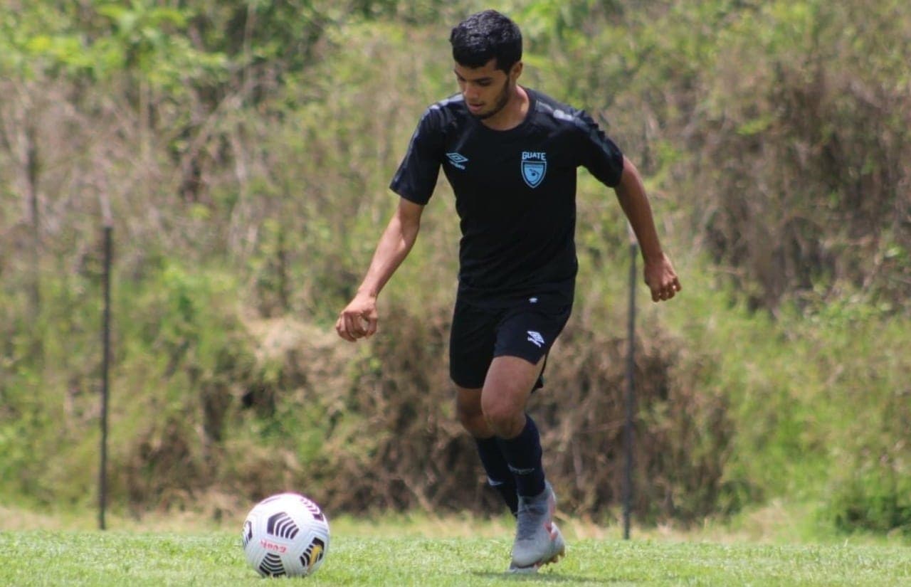 Kevin Macareño Selección