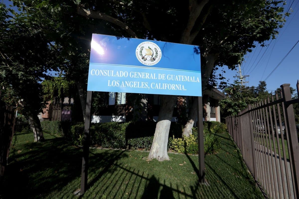 consulado los ángeles