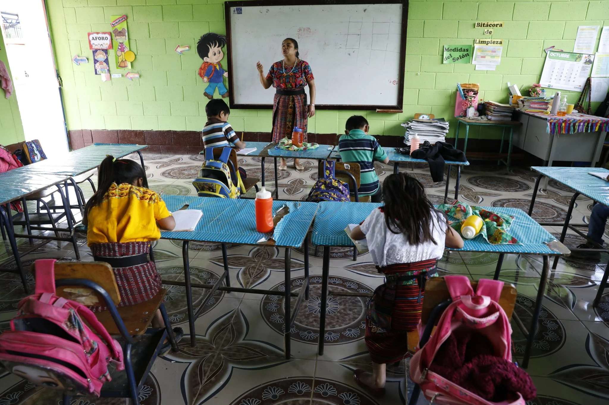 estudiantes guatemala educación