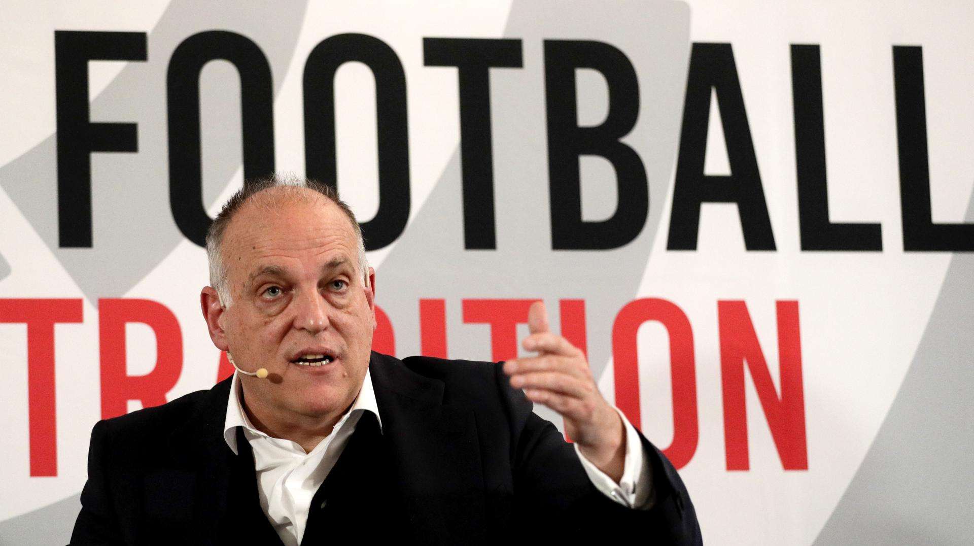 El presidente de LaLiga española, Javier Tebas, durante su participación este jueves en un evento organizado por LaLiga y el laboratorio de ideas Sport and Citizenship en Bruselas. EFE/EPA/OLIVIER HOSLET