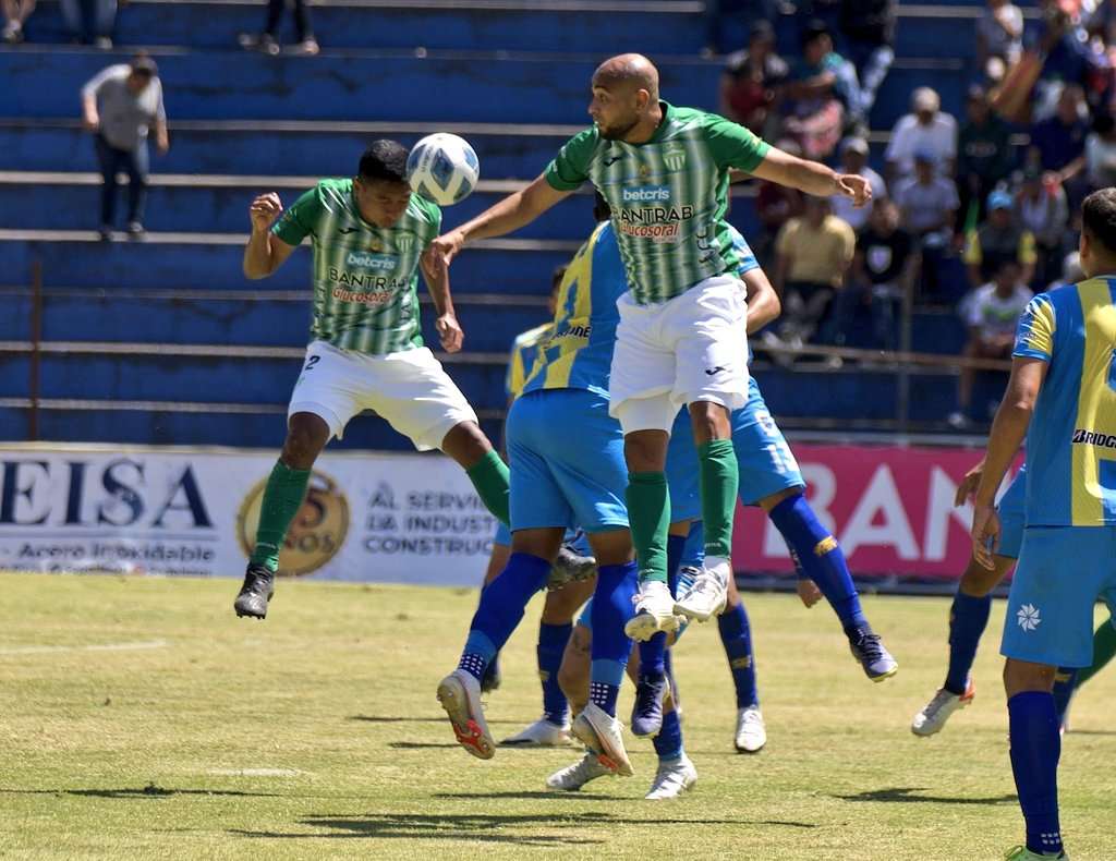 Antigua Santa Lucía 00