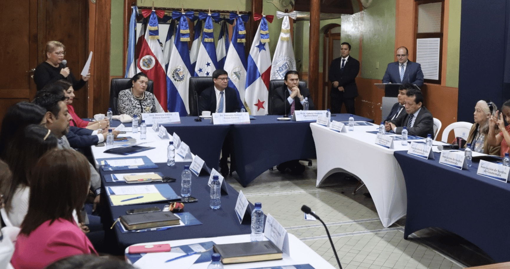 Elecciones 2023 | TSE instala mesa de inclusión para personas con discapacidad