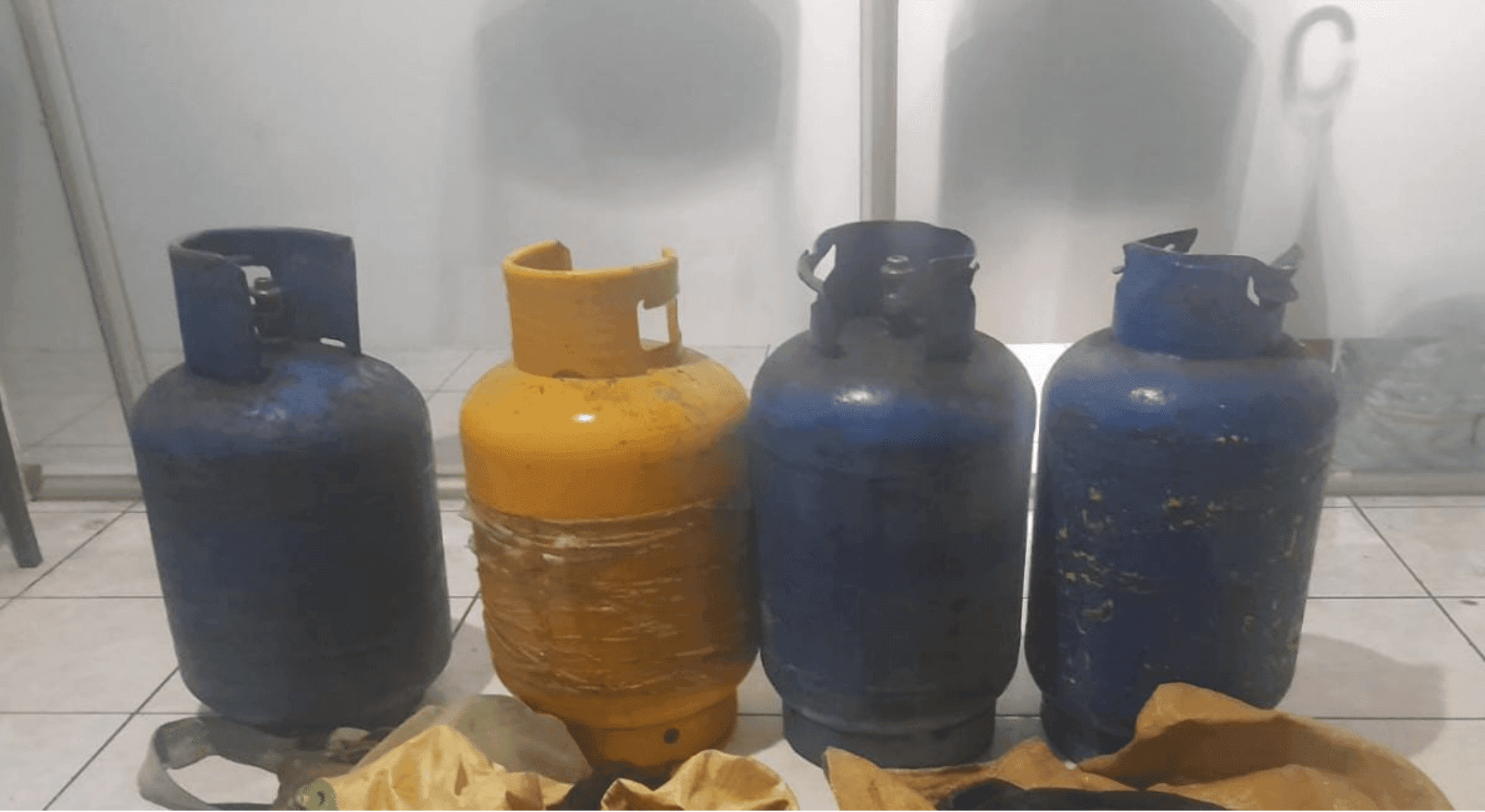 Detenidos por robar cilindros de gas propano a camión en Alta Verapaz