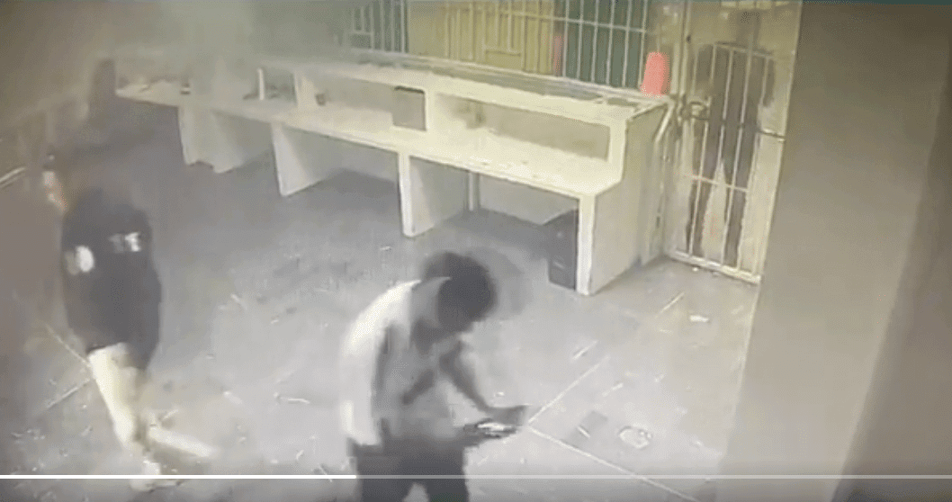 VIDEO: Bajo llave, así estaban migrantes que murieron en incendio de Ciudad Juárez en México jefe delegado