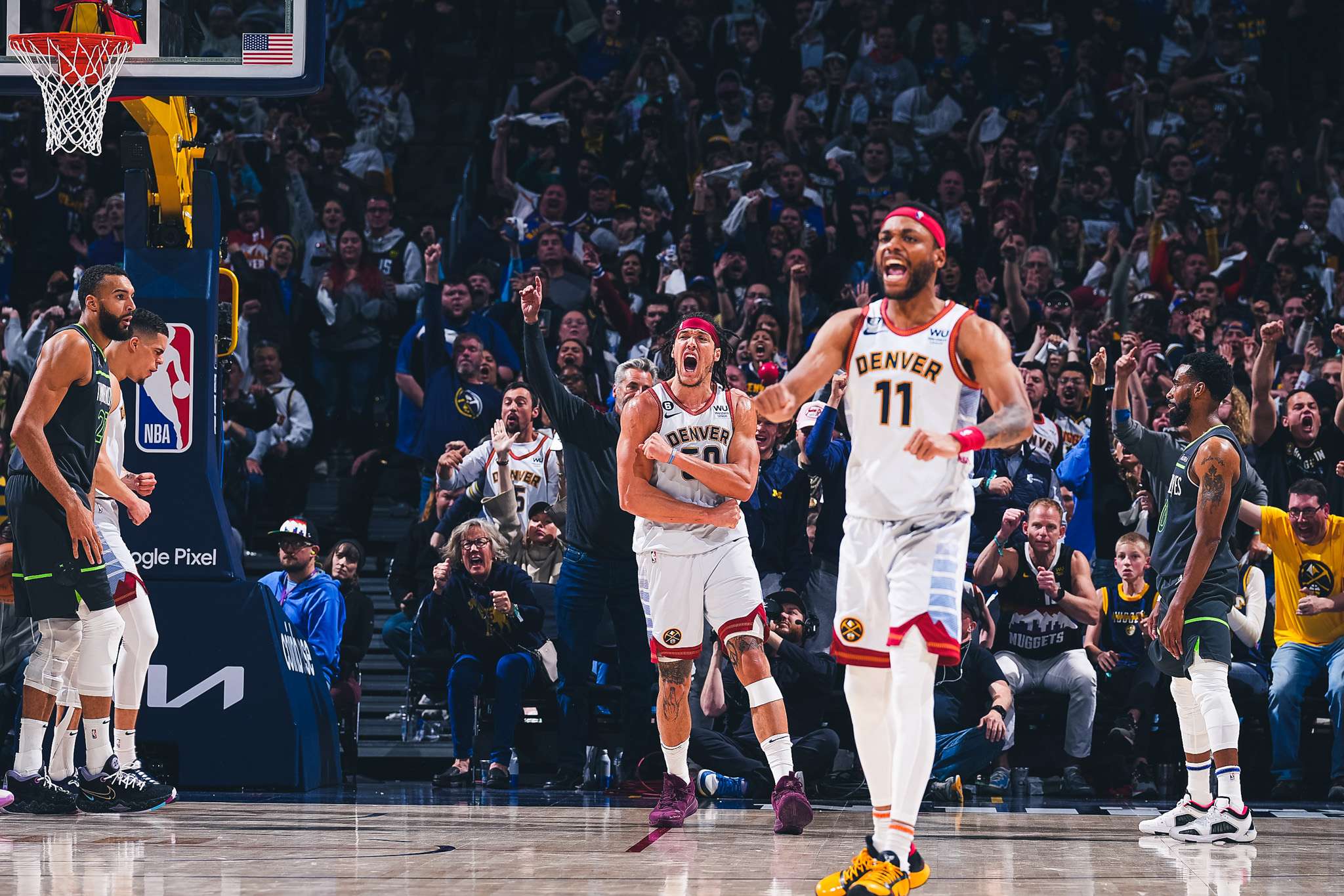 Nuggets dejan fuera a los Wolves y avanzan a semifinales