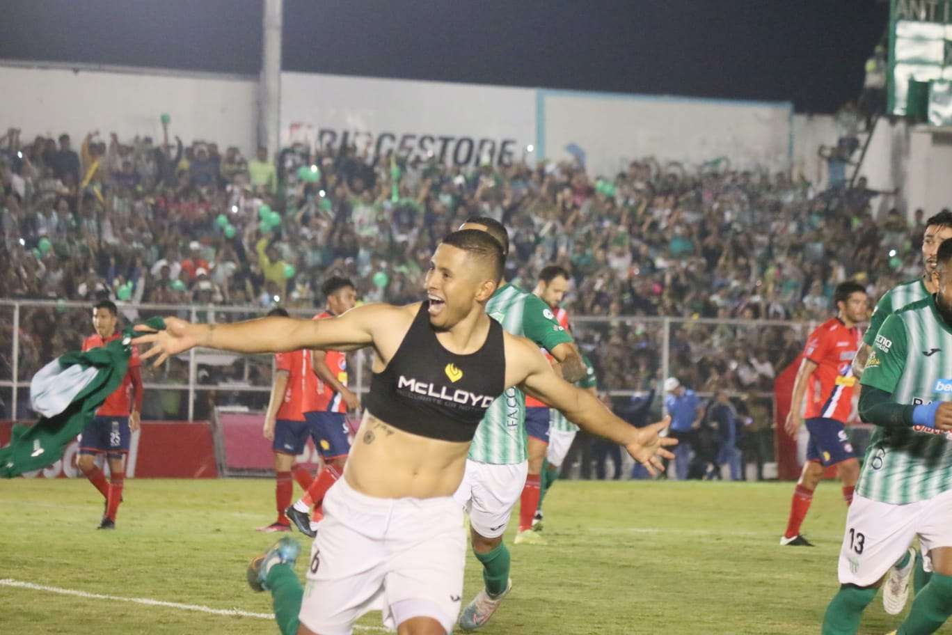 Carlos Mejía Antigua GFC