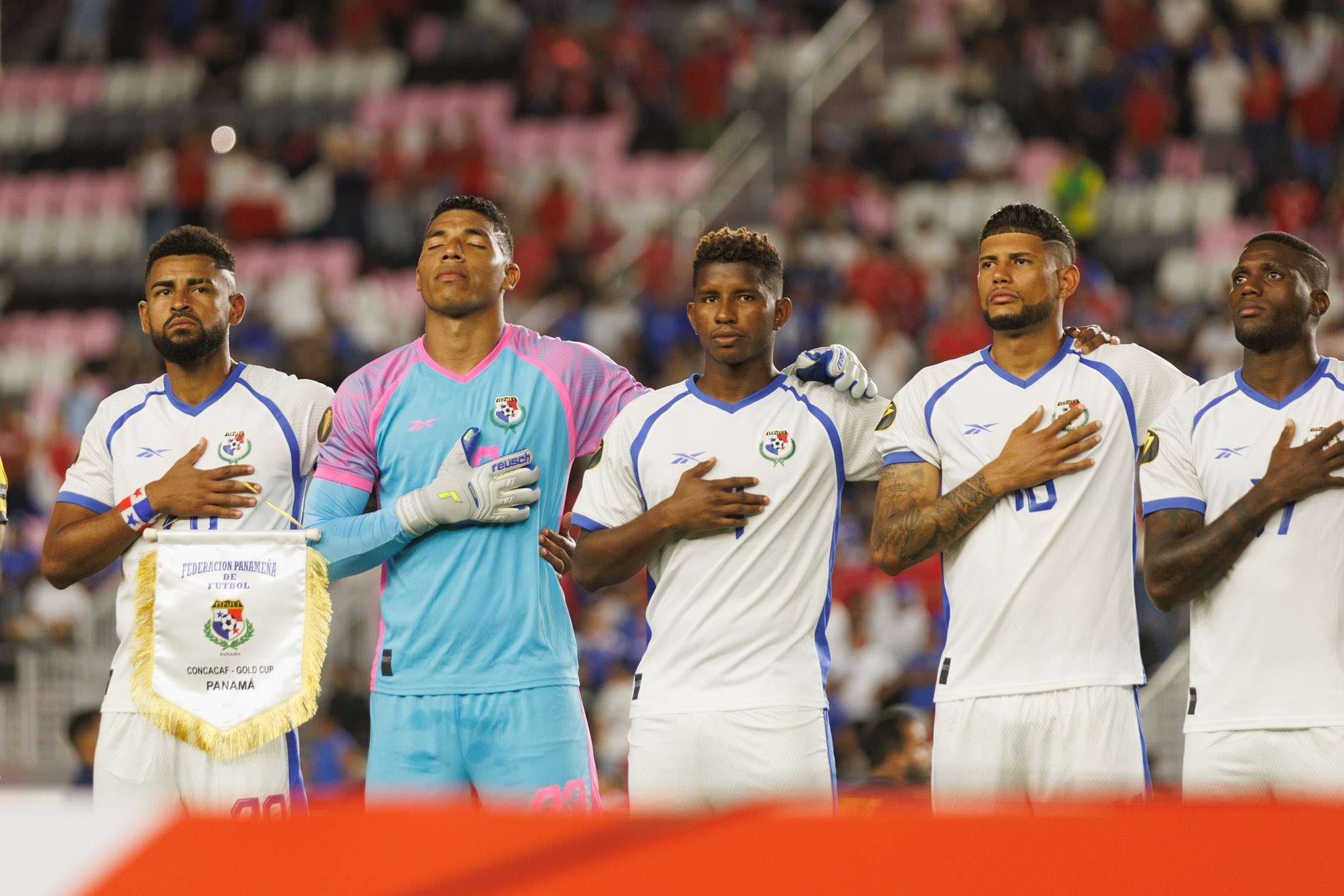 Panamá se impone ante una deslucida Costa Rica