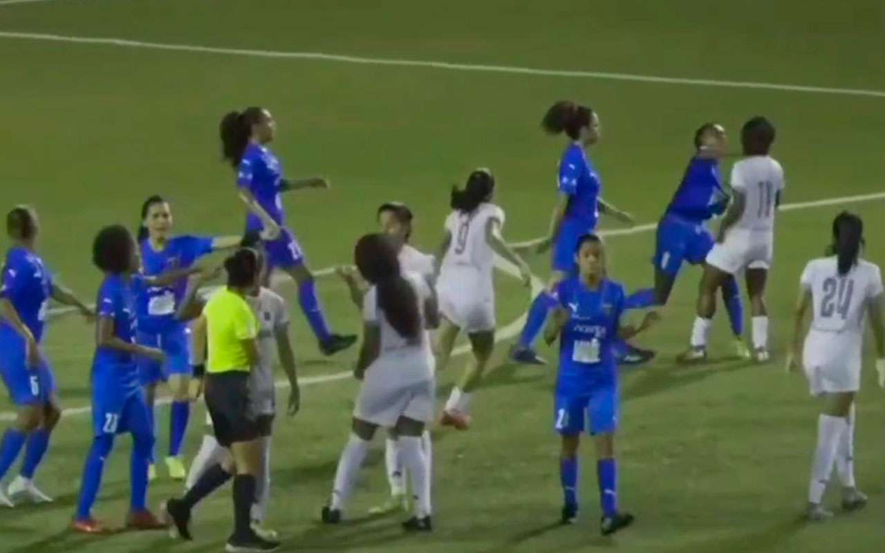 Jugadoras en Liga Femenina de Panamá se fueron a los goles