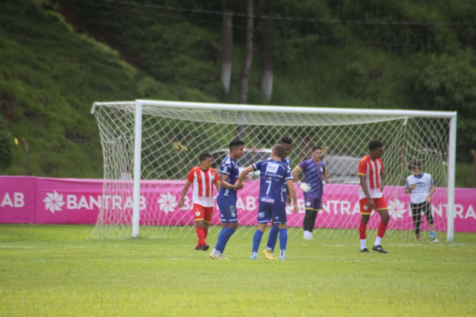 Cobán Imperial derrotó a Sacachispas en juego de fogueo