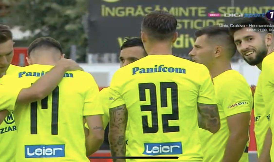 VIDEO | Así fue la expulsión de Samayoa en su debut en Rumania