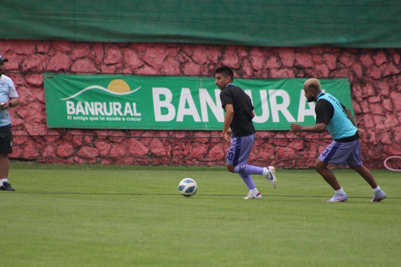 Antigua GFC Apertura 2023 Brandon de Leon