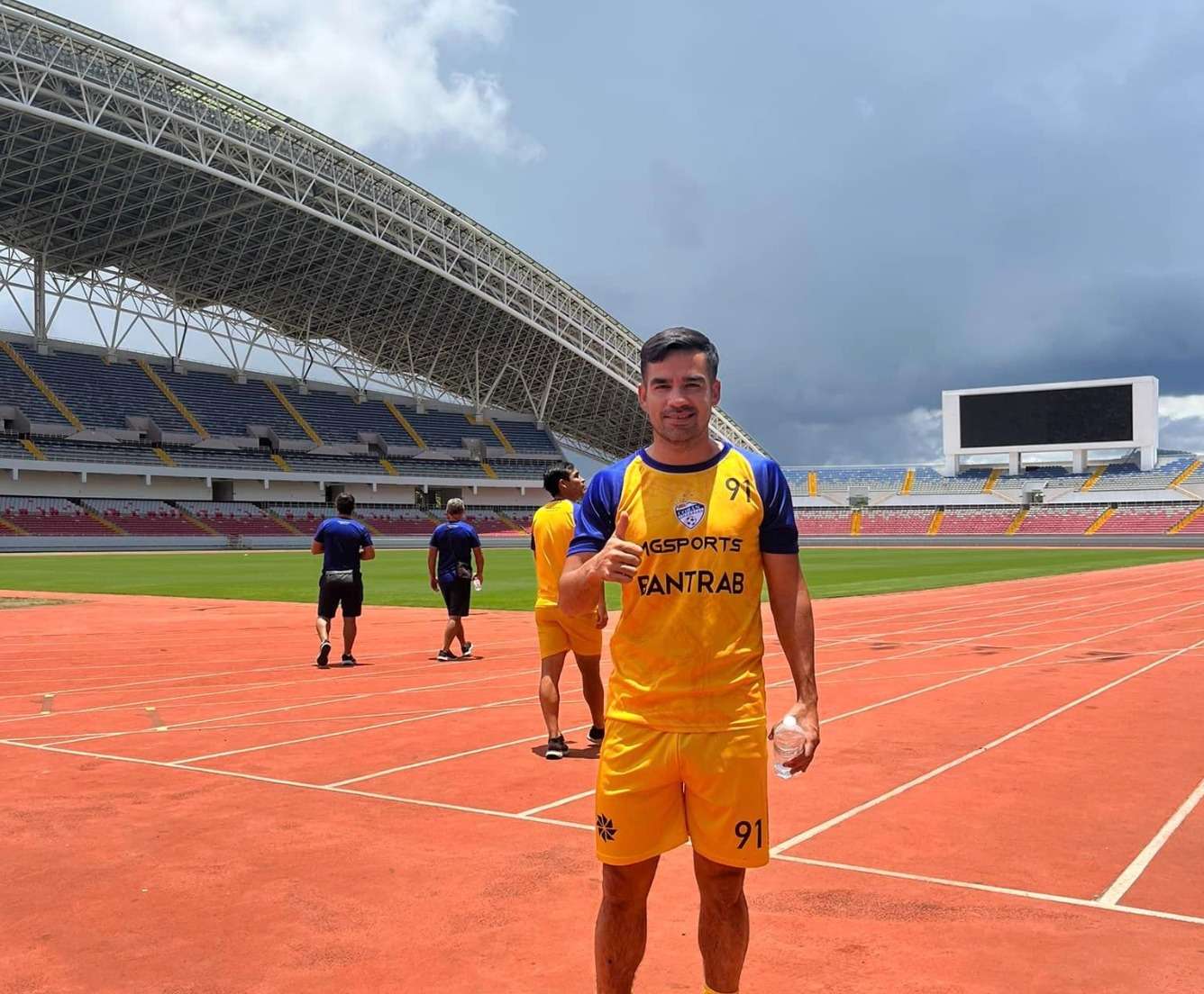 Cobán Imperial entrenamiento Ricardo Saprissa