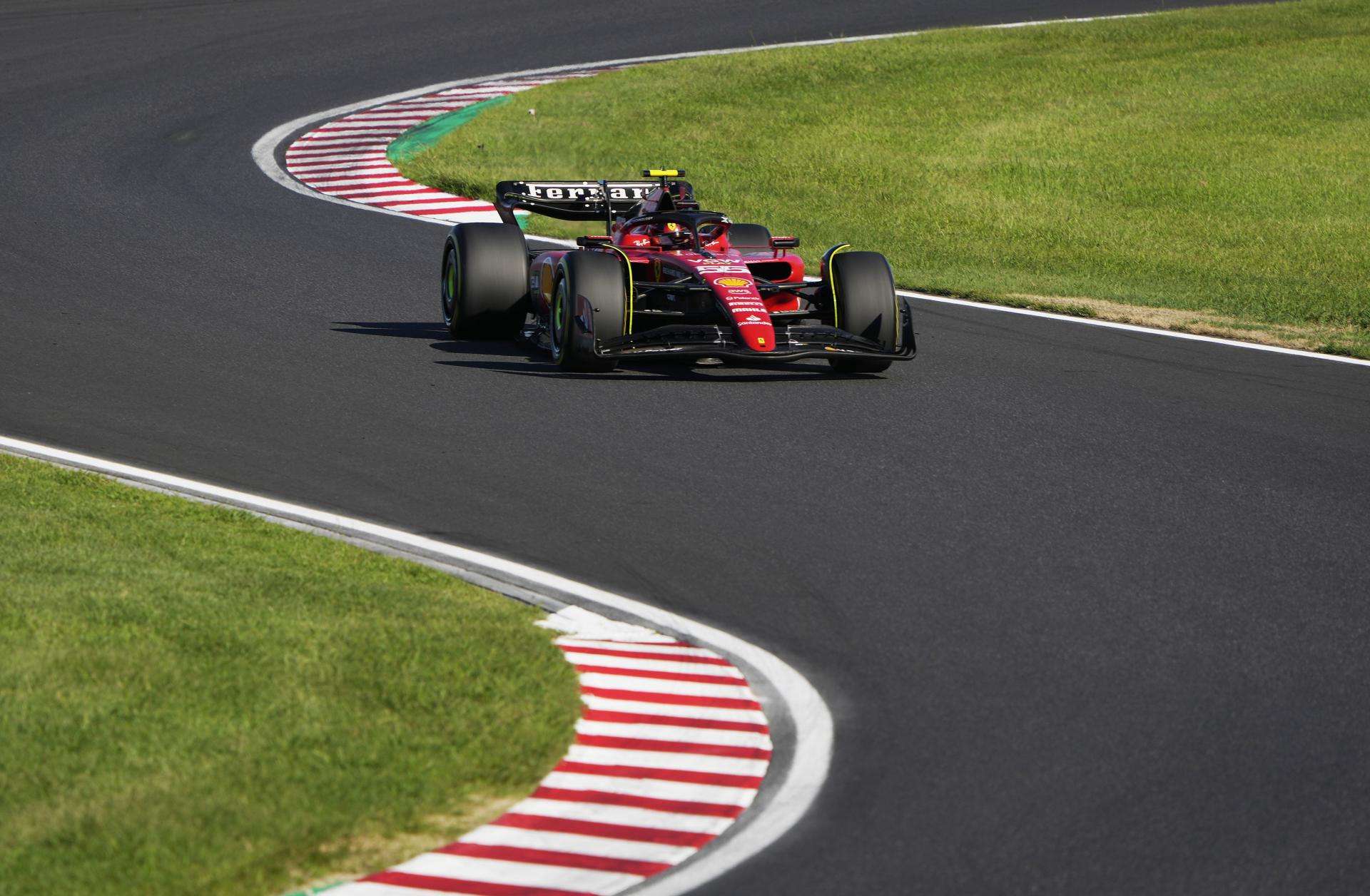 Verstappen arrasa en Japón; Sainz sexto y Alonso octavo