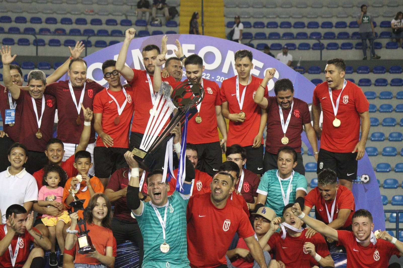 Glucosoral se impuso 6-3 a Tellioz y se proclamó campeón del Torneo Clausura 2023 en la Liga Nacional de Futsal, alcanzando el número 12 de su historia.