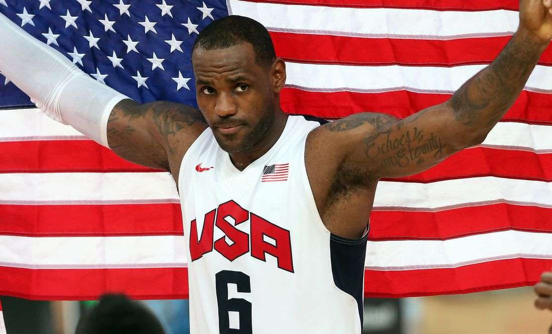 LeBron James apunta a Paris.