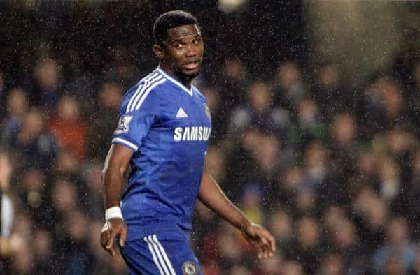 La Premier League investiga los fichajes de Eto'o y Willian por el Chelsea