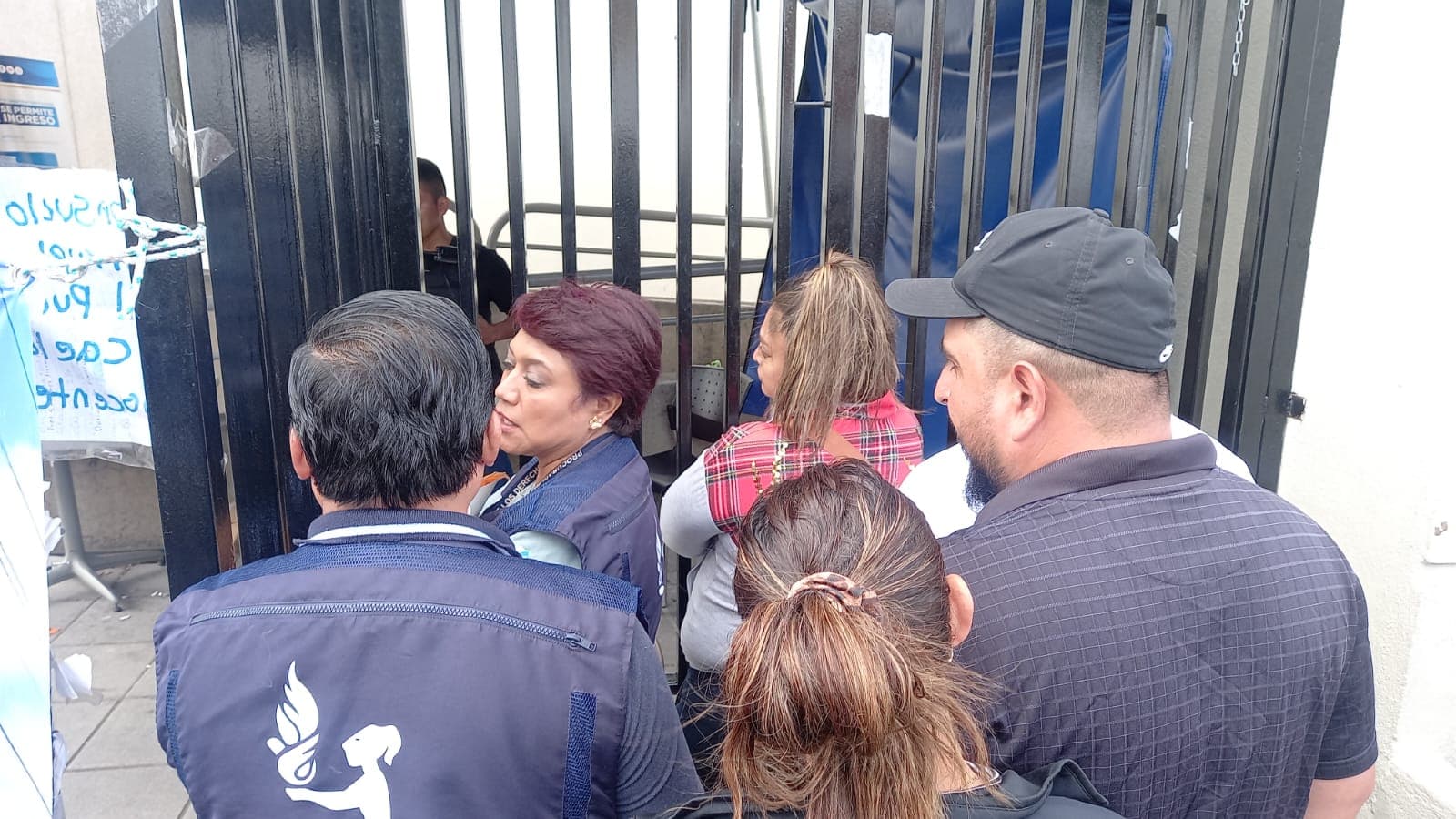 ¿Cuál es el ambiente a las afueras del MP en Gerona?