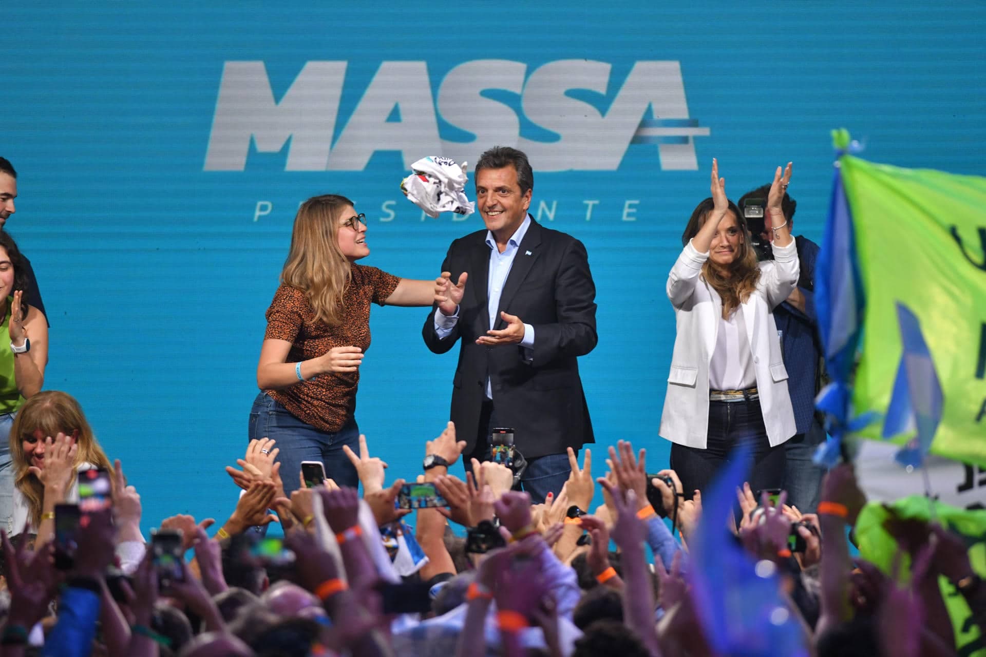 Massa gana elecciones en Argentina
