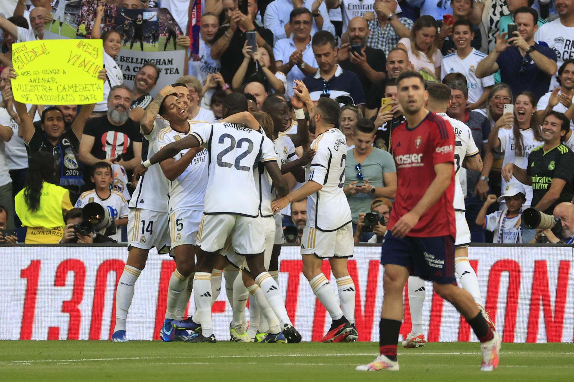 Real Madrid golea 4-0 a Osasuna y Jude Bellingham firma doblete