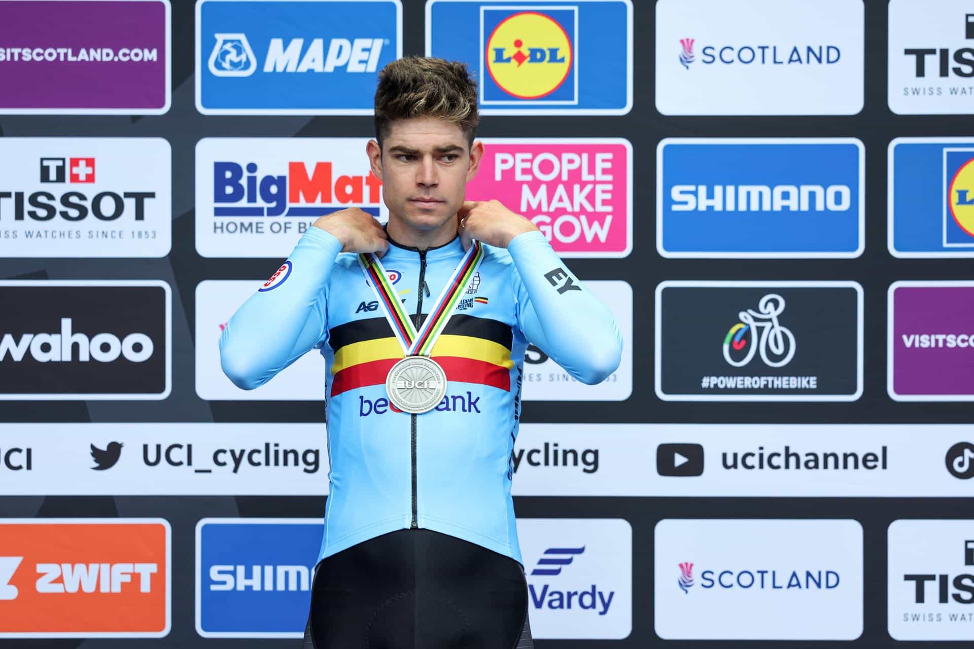 Van Aert se podría estrenar en la Vuelta en 2024