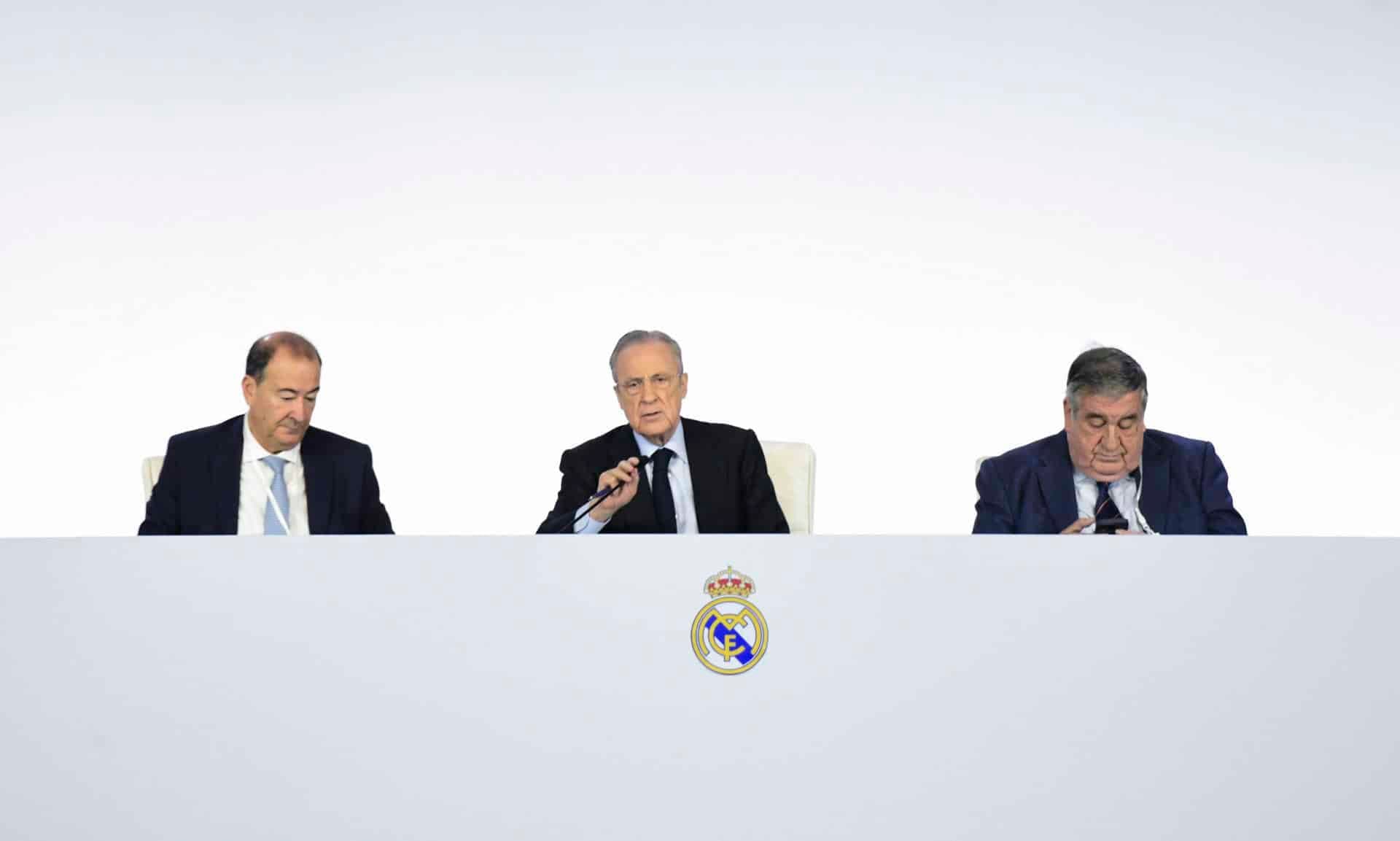 Florentino responde a Laporta: "Lo que existe es madridismo sociológico universal"
