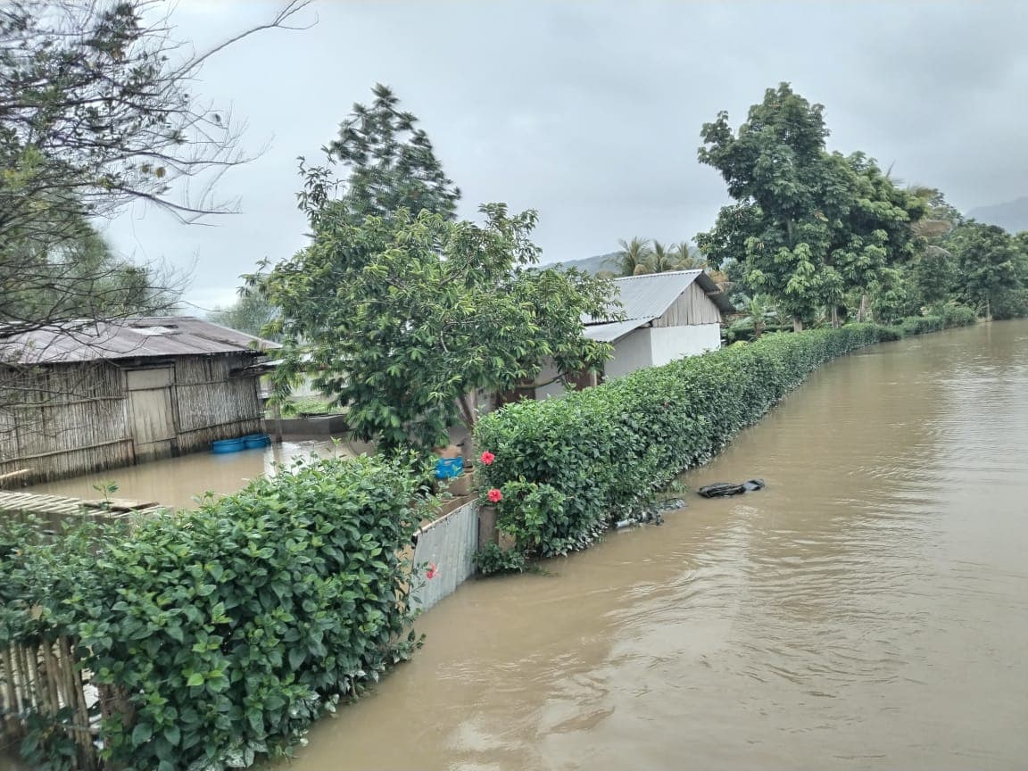 Lluvia provoca evacuación en habitantes de Panzos, Alta Verapaz