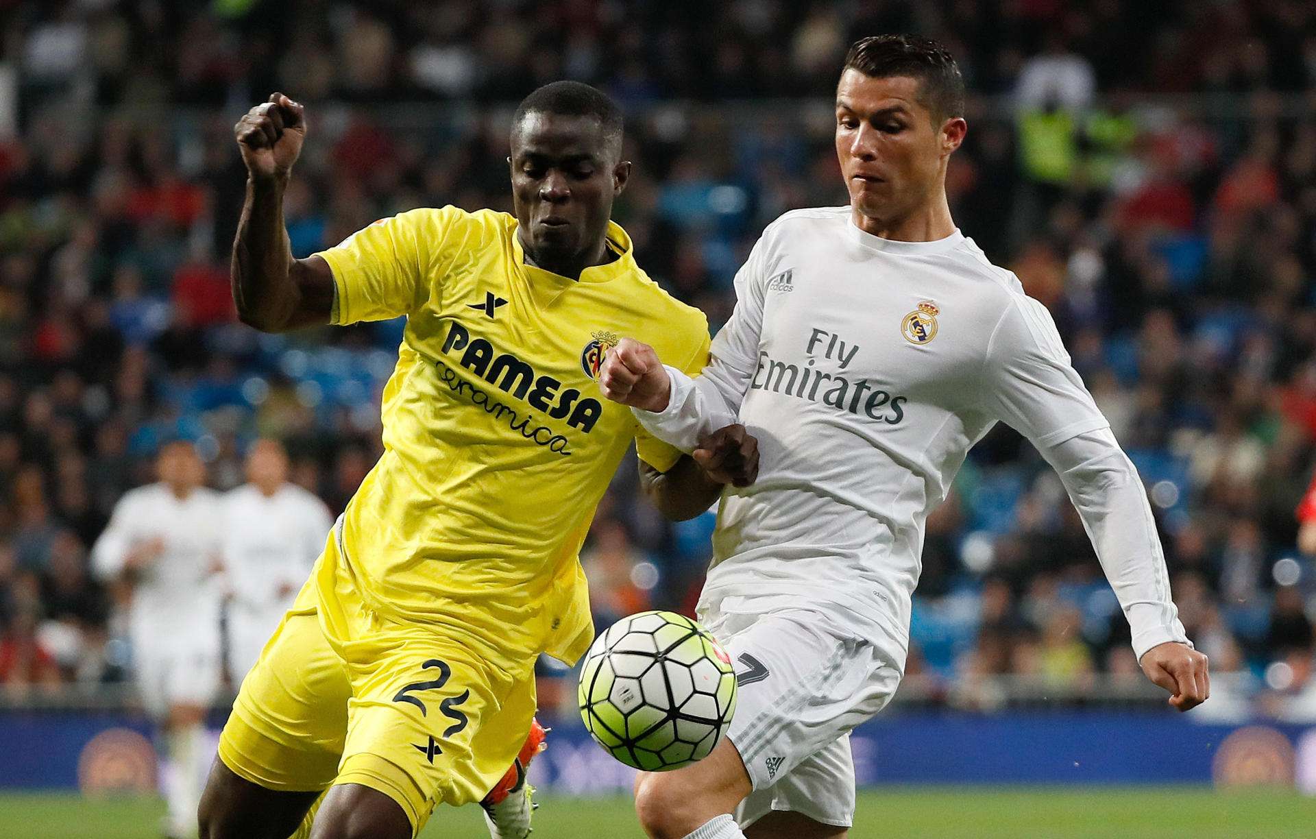 Villarreal volvió a contratar al defensa Eric Bailly