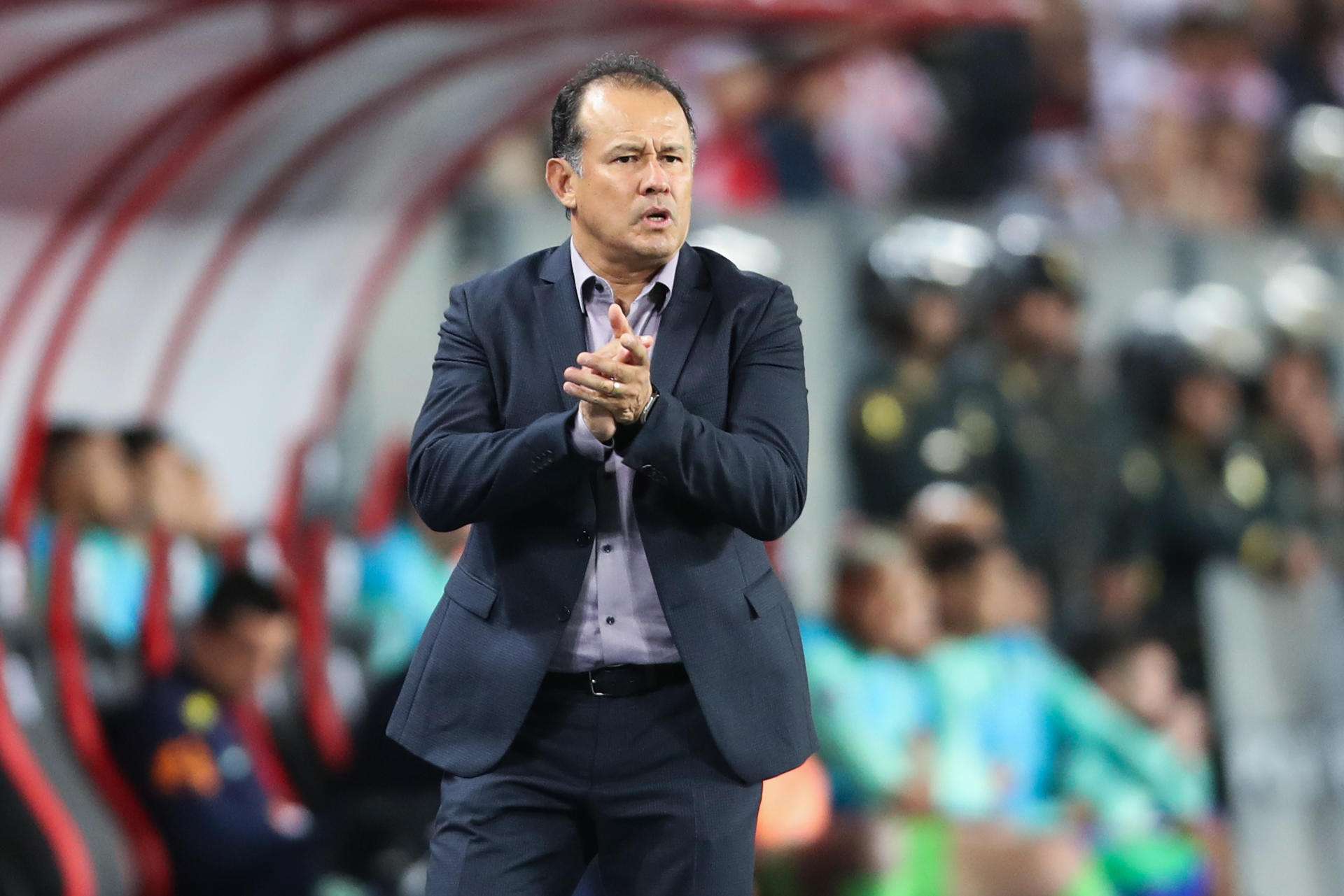 Juan Reynoso Selección Perú