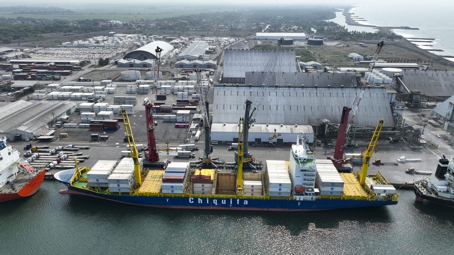 SAT aumentó personal en puertos marítimos