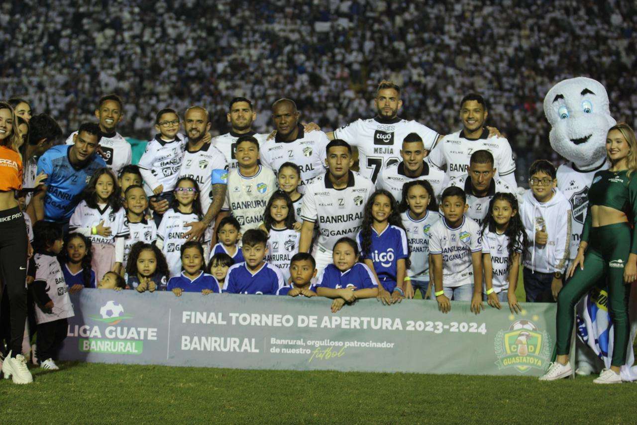 Comunicaciones vs Guastatoya final Apertura 2023 en Guatemala