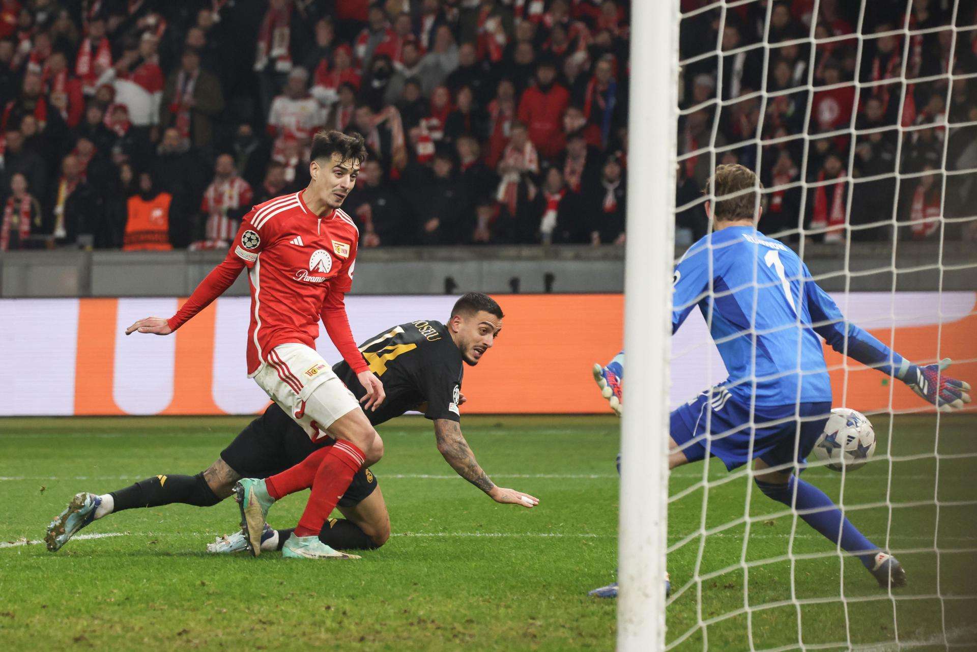 Doblete de Joselu en el triunfo 3-2 de Real Madrid frente a Unión Berlín