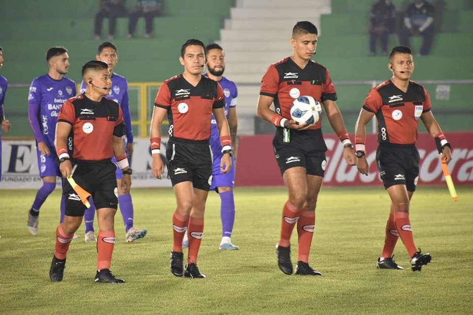 Cristopher Jurado nuevo. arbitro FIFA