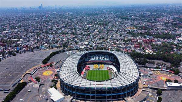 El Estadio Azteca de la Ciudad de México acogerá el partido inaugural del Mundial de 2026 que organizarán conjuntamente Estados Unidos, México y Canadá, informó este domingo la FIFA.