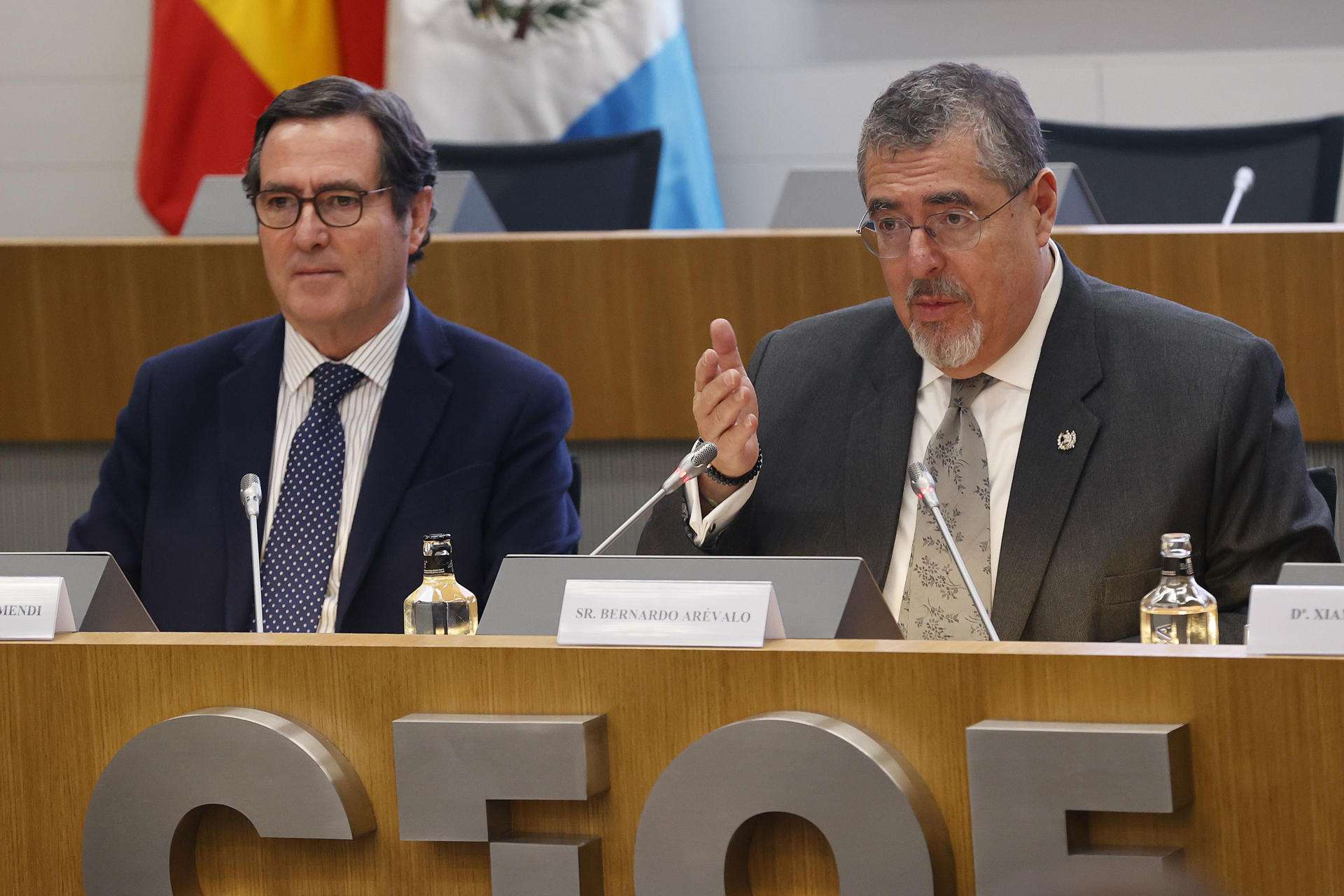Bernardo Arévalo pide a las empresas españolas inversiones que contribuyan al desarrollo de los pobres