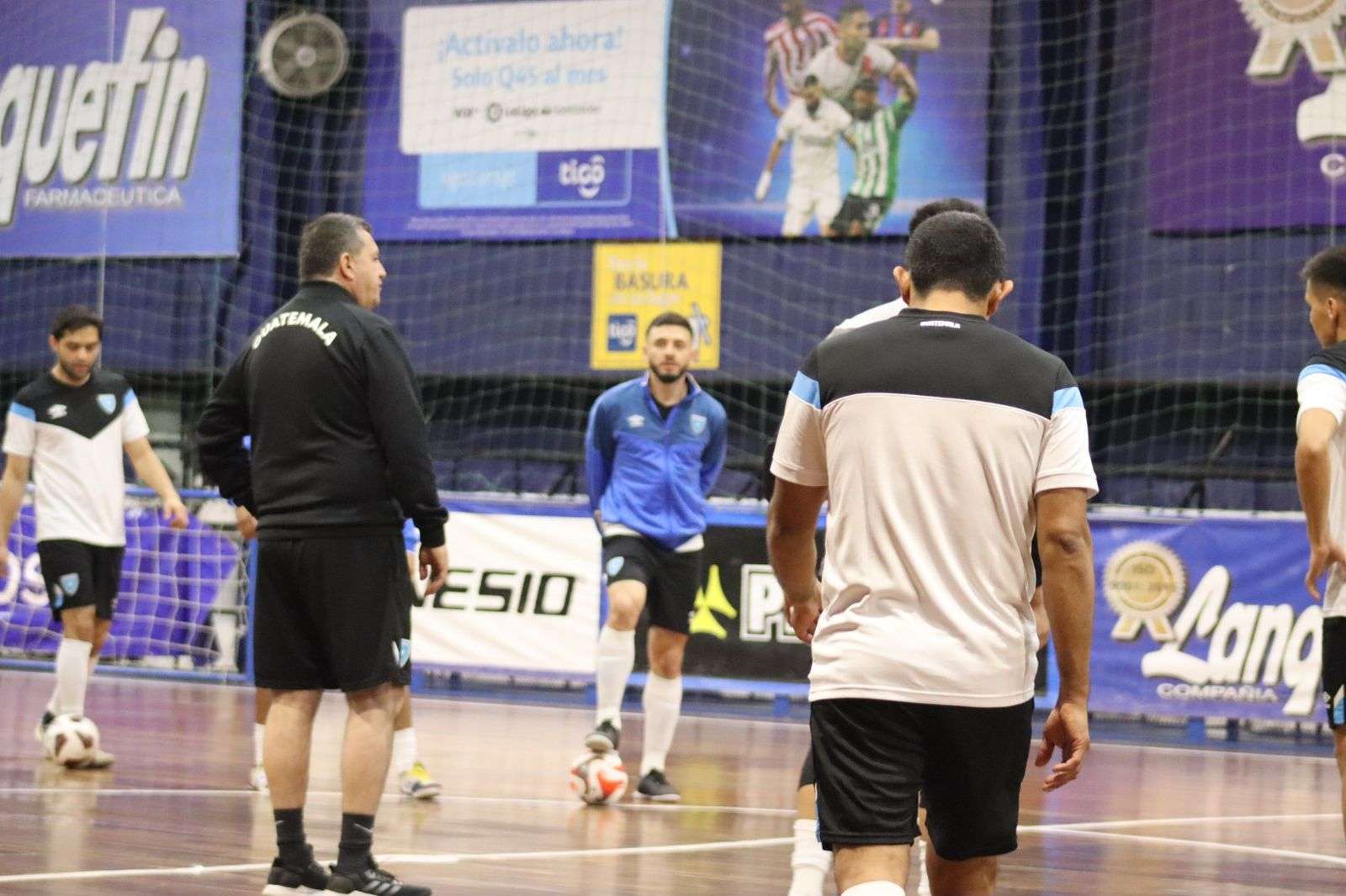 Selección de Futsal de Guatemala en el último mes de preparación de cara al premundial