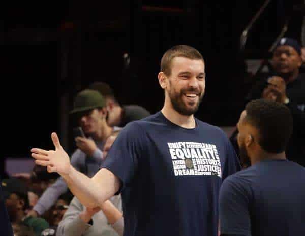 Memphis Grizzlies retirarán mañana el dorsal número 33 de Marc Gasol en el FedEx Forum en una ceremonia organizada un año después de que Los Angeles Lakers colgasen el 16 de su hermano Pau