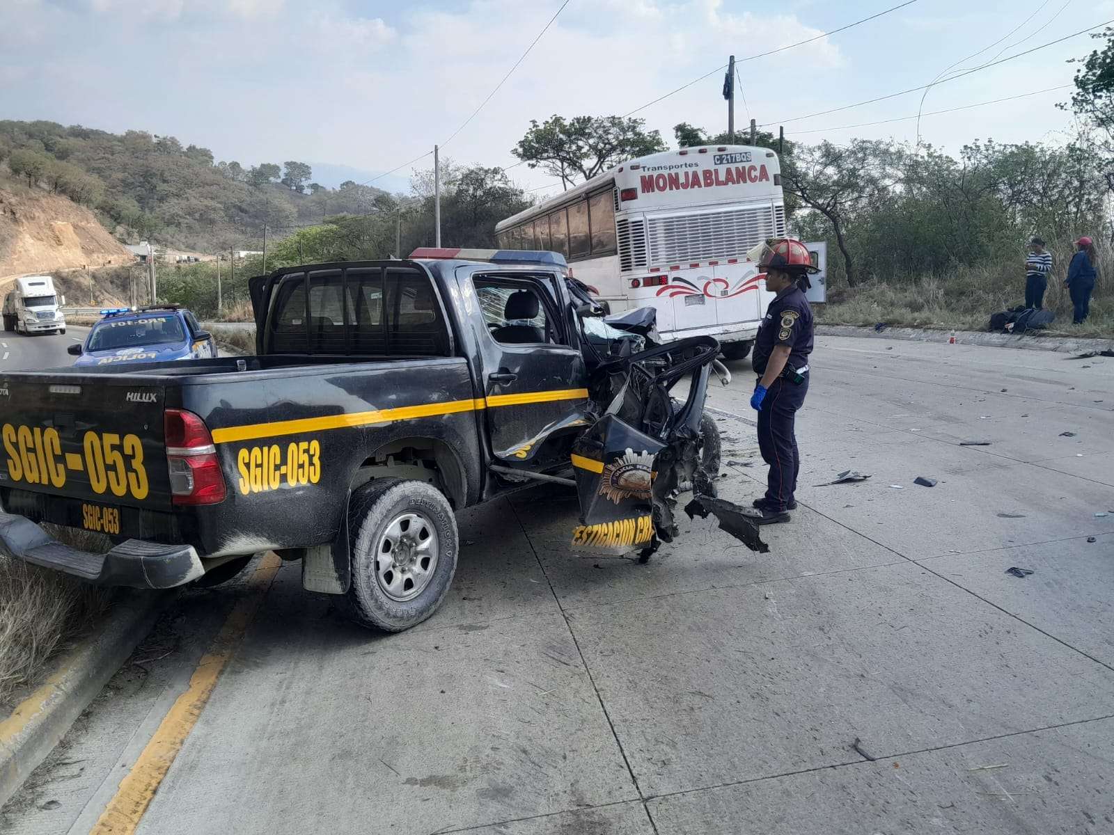 ÚLTIMA HORA | Accidente vehicular en ruta al Atlántico deja 3 agentes de la PNC heridos
