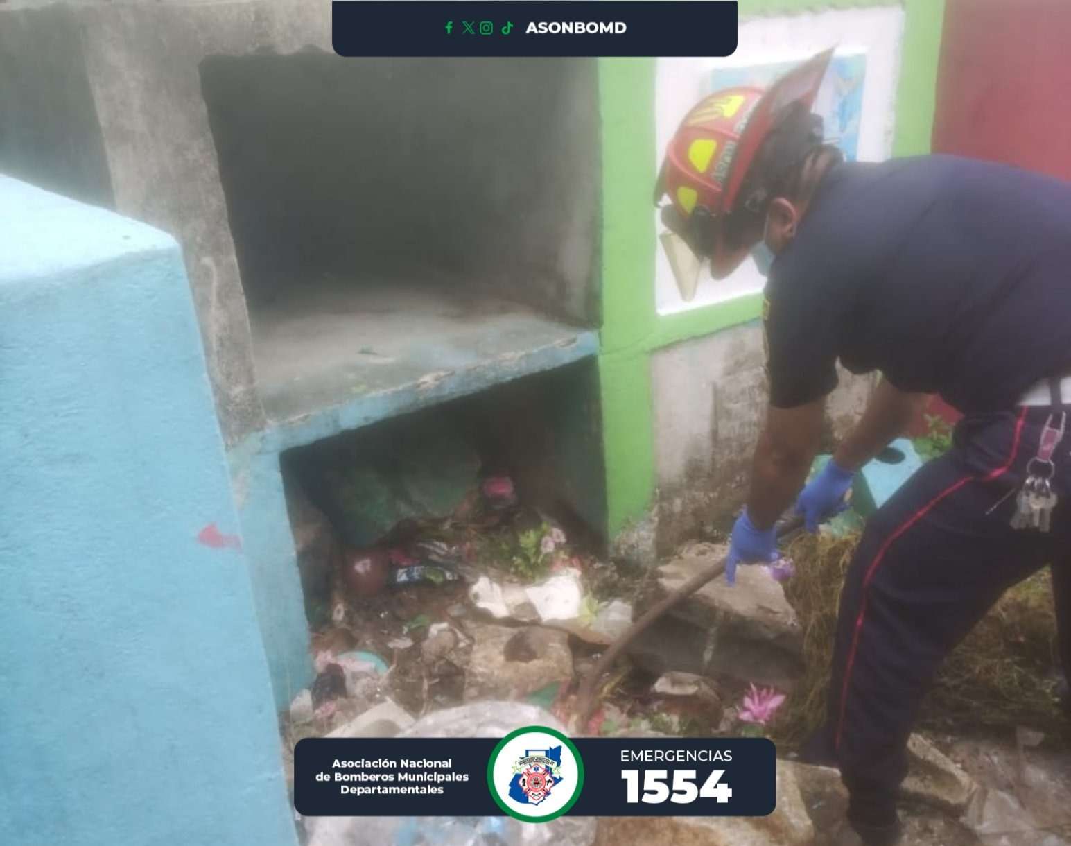 Cadáver es abandonado dentro de cripta en cementerio de Génova, Quetzaltenango