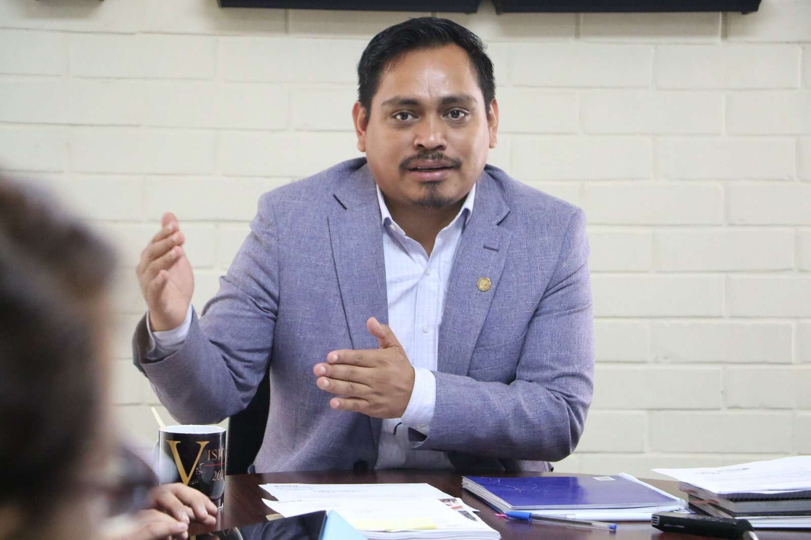 Diputado presenta querella penal por mal uso de recursos en la SAAS