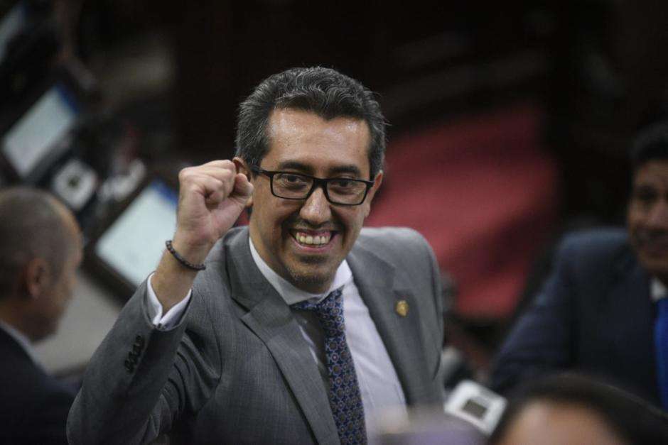 Derecho de antejuicio protege al Ministro de Finanzas Públicas en investigación