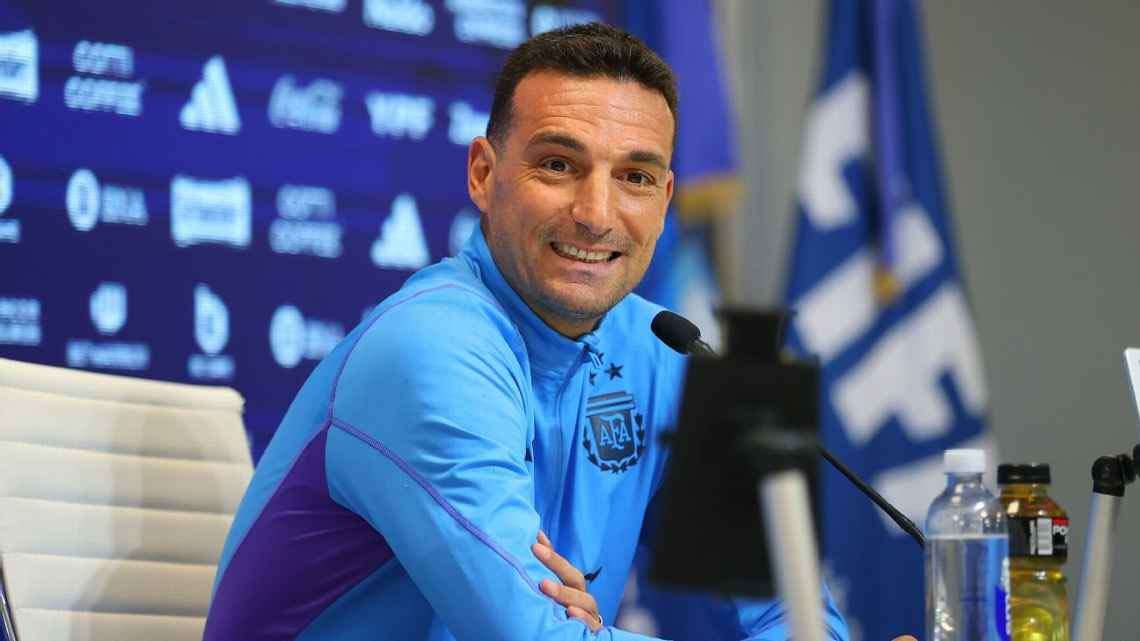 Scaloni Argentina Guatemala