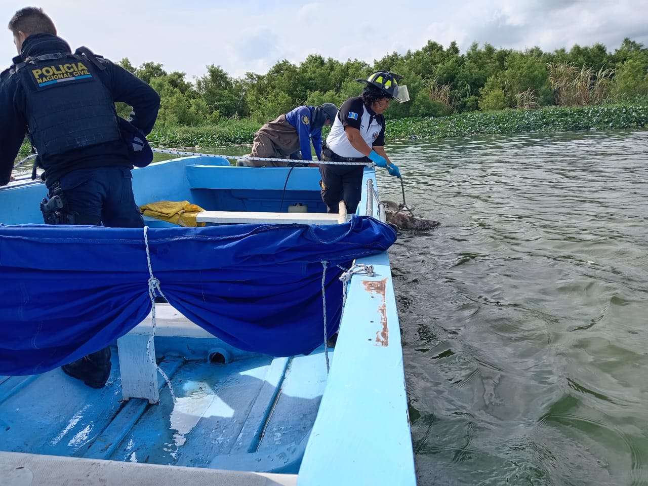 ÚLTIMA HORA | Encuentran cuerpo sin vida flotando en Playa de Oro, San Miguel Petapa